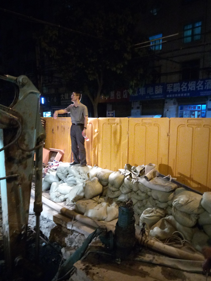 夙夜為公，一路暢通安徽交航總經(jīng)理方申柱帶領(lǐng)項(xiàng)目班子攻克項(xiàng)目難點(diǎn)紀(jì)實(shí)